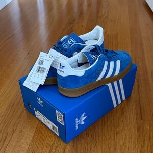 Adidas Gazelle Sneakers